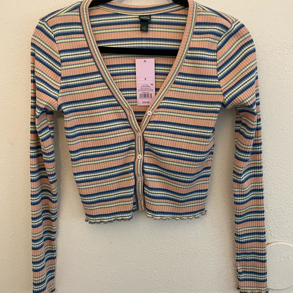 Long sleeve top